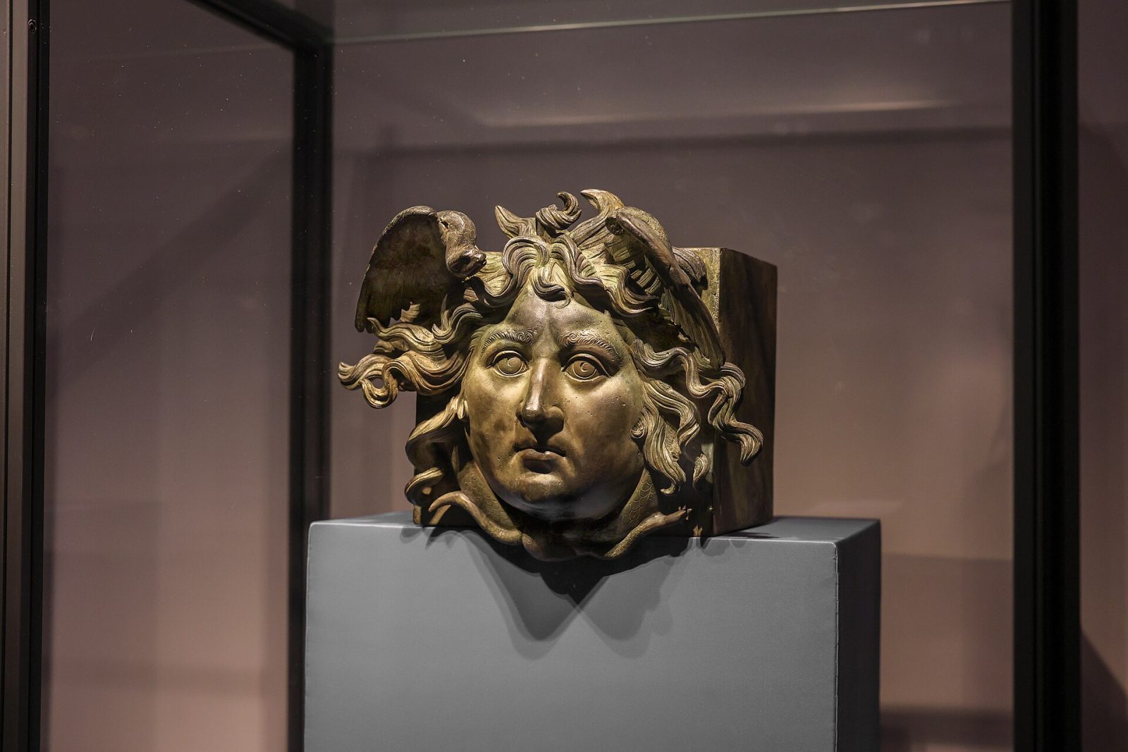 Roman artefacts, Italy