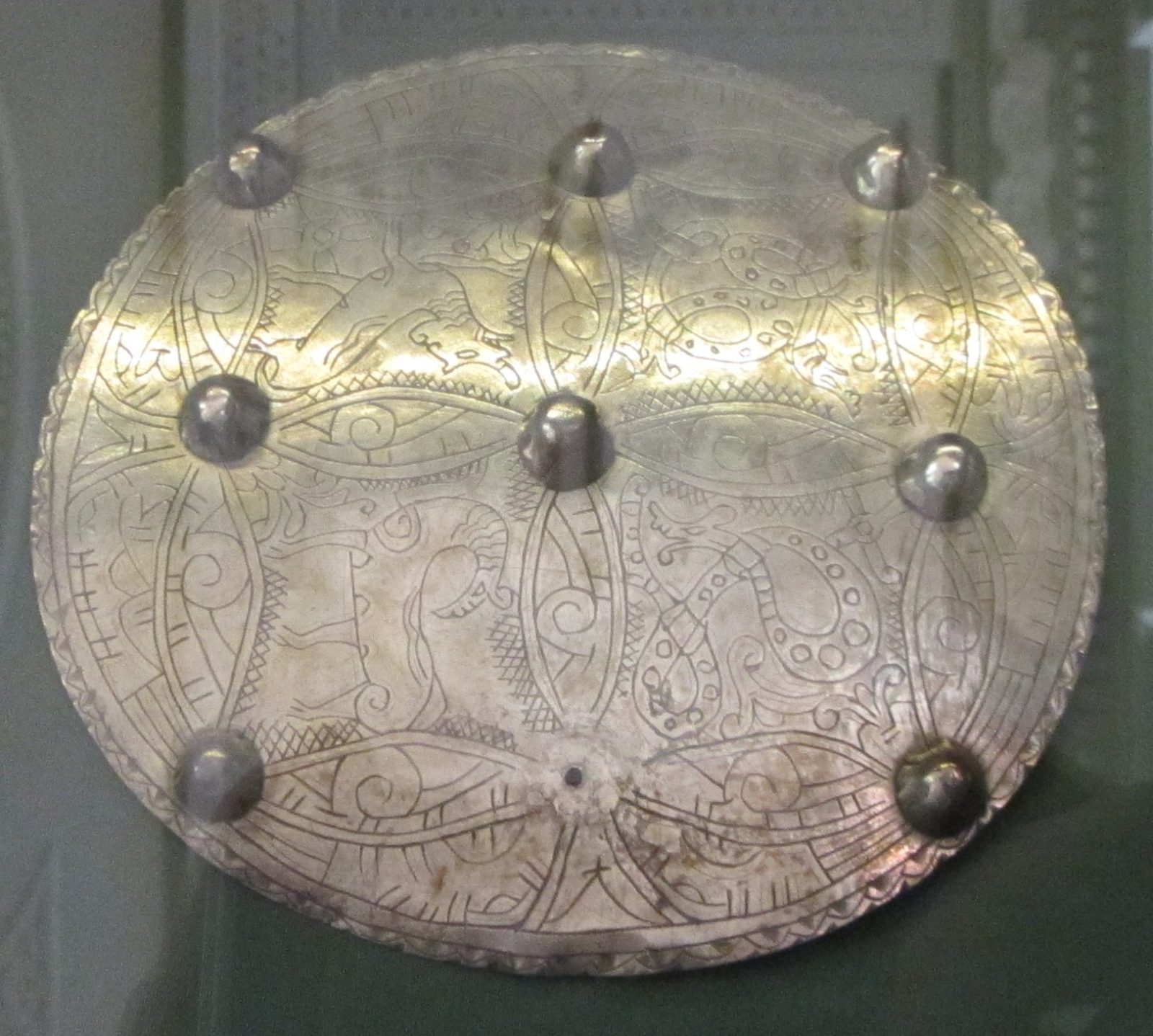 Early Medieval jewellery, England