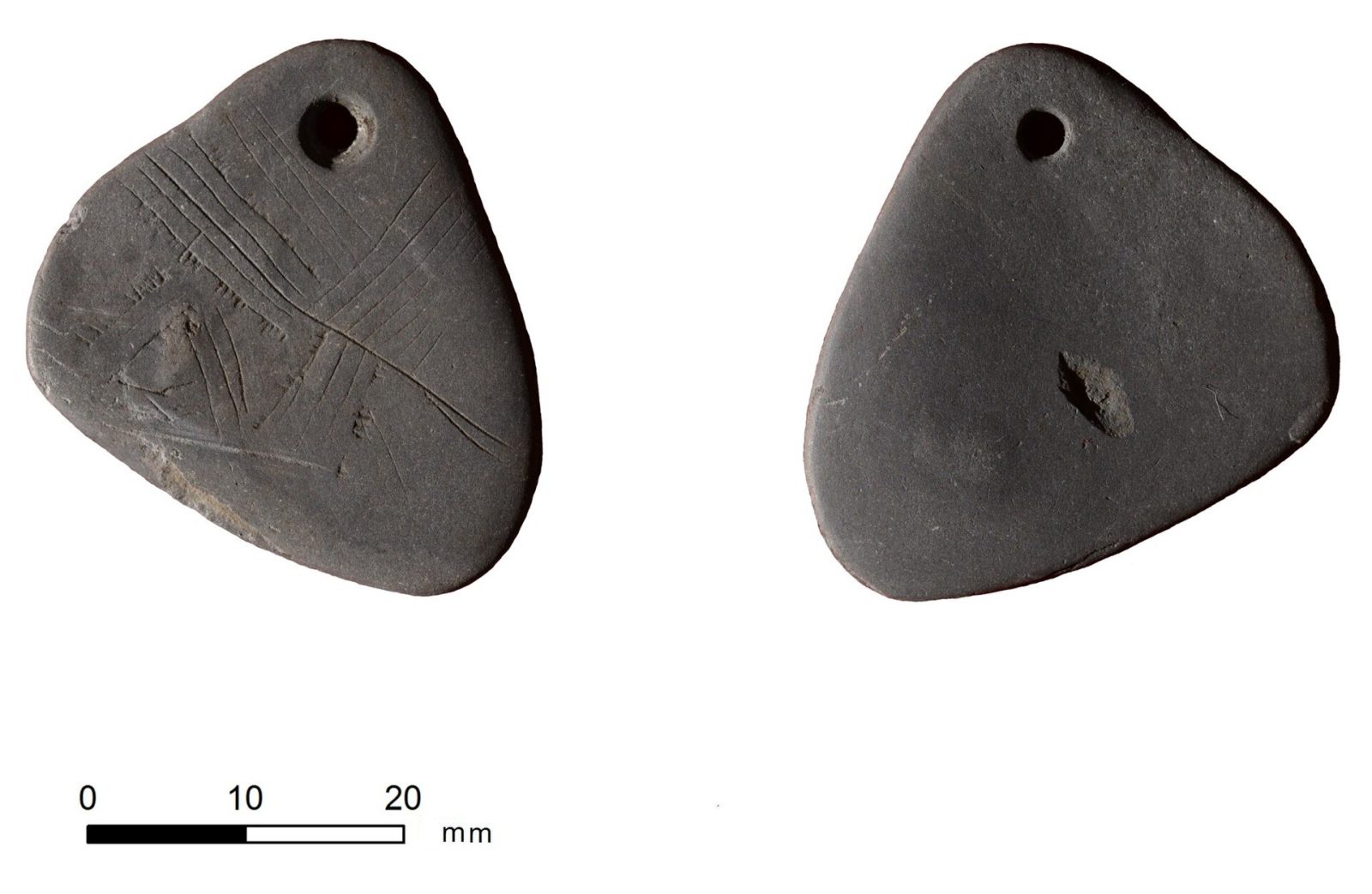Prehistoric jewellery, England